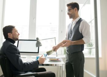 Como analisar os currículos de pessoas com deficiência