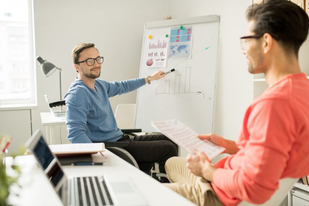 Existem diferenças na hora de contratar pessoas com deficiência