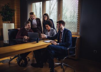 Uma equipe multidisciplinar é uma equipe inclusiva