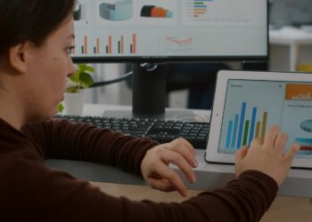 Mulheres deficientes no mercado de trabalho: entenda o panorama