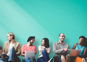 8 maneiras de melhorar a diversidade e a inclusão no local de trabalho