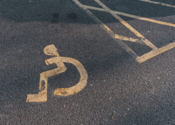 Tipos de acessibilidade para pessoas com deficiência e como implantá-los na sua empresa