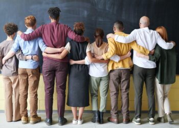 Já ouviu falar em Diversitywashing? Descubra o que é isso