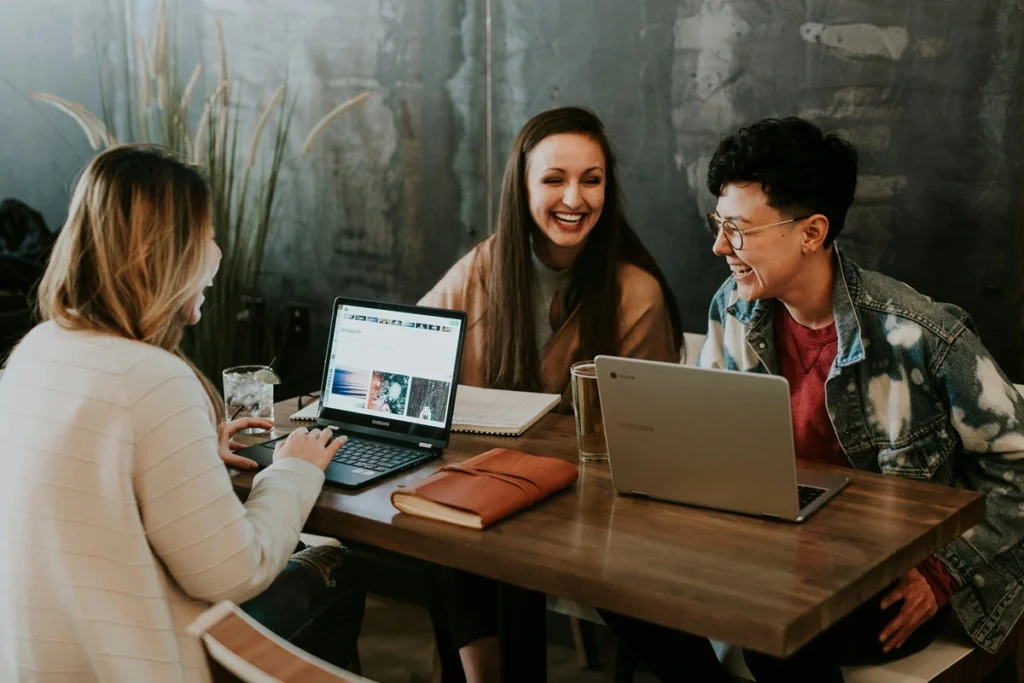 Ambiente de trabalho: veja dicas para tornar o espaço da sua empresa mais saudável