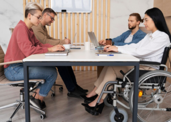 Como acolher pessoas com deficiência na sua empresa em casos de constrangimento e o que fazer?
