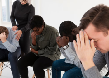 Como combater o preconceito e a discriminação contra pessoas com deficiência?