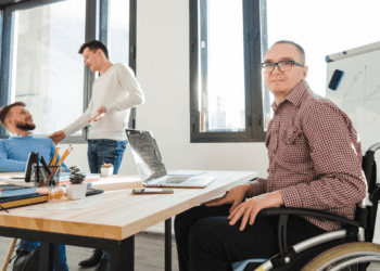 Contratos temporários: saiba como criar um para pessoas com deficiência de forma justa