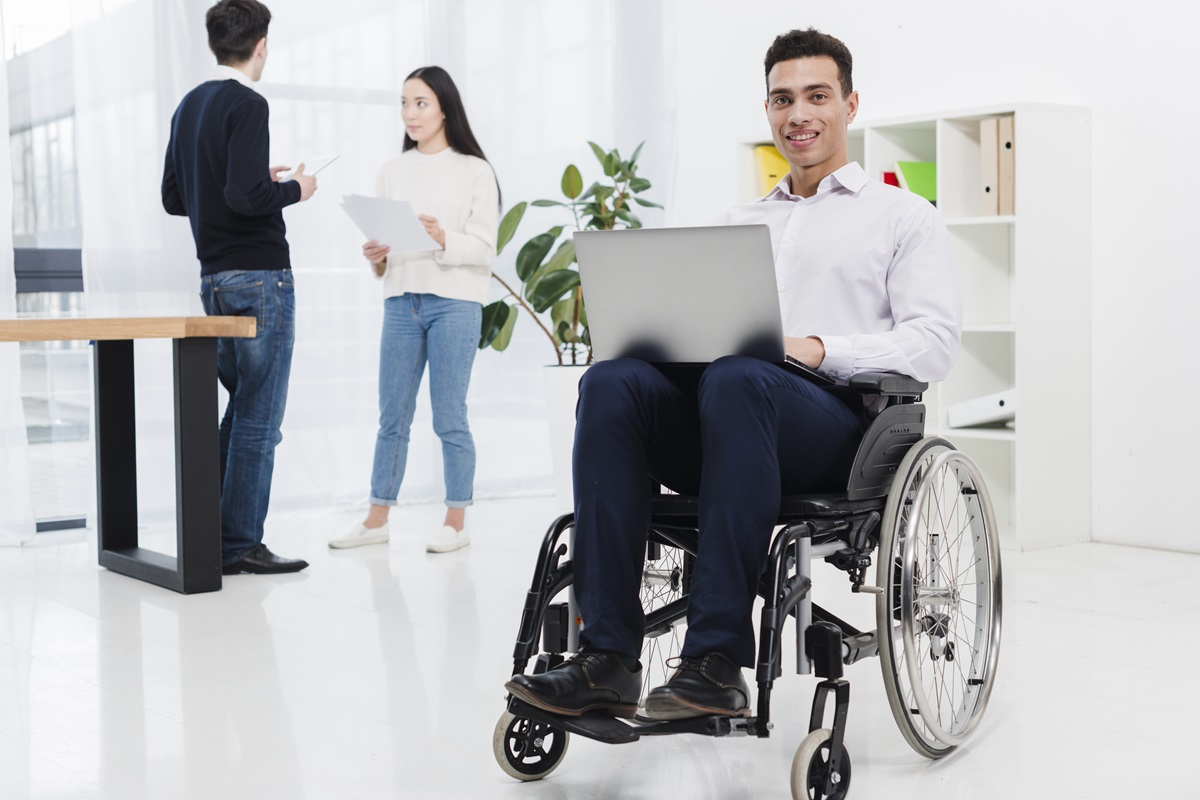 Como não levar o capacitismo na sociedade contra pessoas com deficiência para sua empresa?