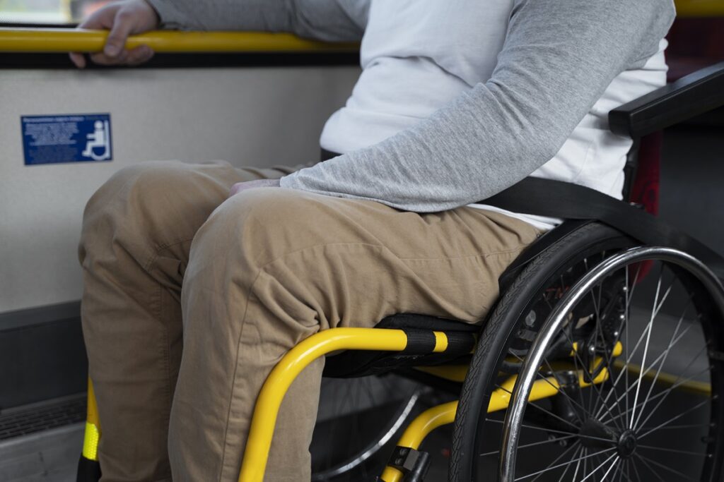 Políticas de adicional de insalubridade e inclusão: adaptando o ambiente de trabalho para funcionários com deficiência