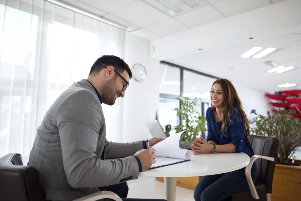 Como criar vaga de emprego LinkedIn de forma inclusiva?