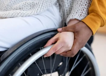 Como o RH deve abordar as diferenças entre inclusão e acessibilidade?